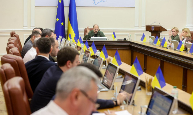 КМ запустив експеримент з моніторингу пошкоджень і руйнувань, завданих нападом росії у різних куточках України