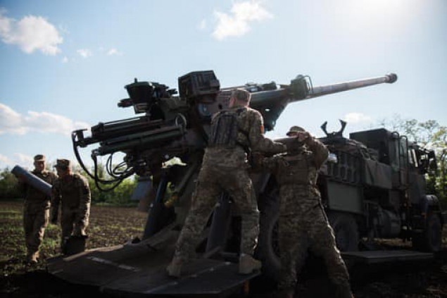 Україна наразі веде артилерійську війну, але снаряди вже закінчуються, – ГУР