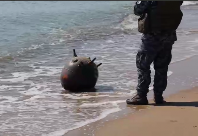 Україна отримає підводні дрони для розмінування водойм, а поки що мешканців Київської та ще кількох областей закликають не купатися