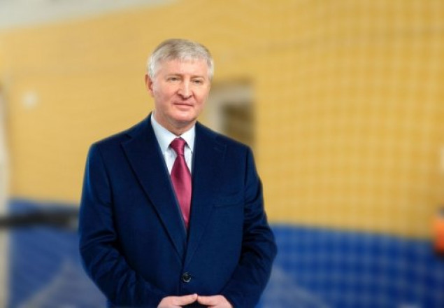 Ахметов виходить із медійного бізнесу і передає ліцензії державі