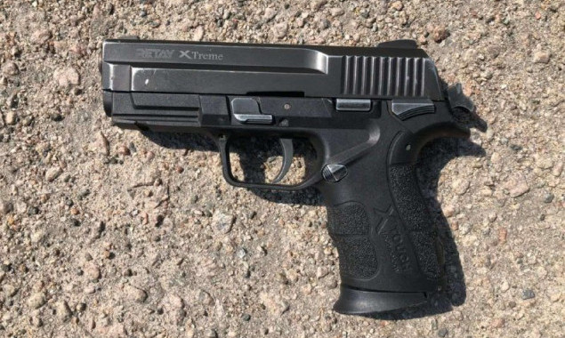 На Фастівщині поліція затримала зловмисника, який влаштував стрілянину по перехожим