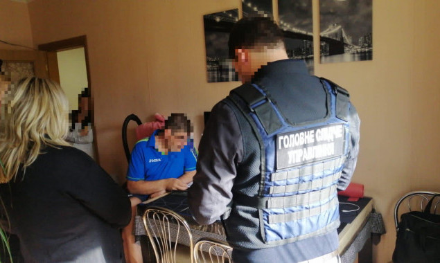 Правоохоронці підозрюють колишніх працівників столичного КП у розкраданні понад 18,5 млн гривень