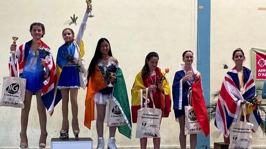 Присвятила перемогу батьку в ЗСУ: 10-річна чернівчанка здобула золоту медаль на Кубку світу з фігурного катання 11 prisvjatila peremogu batku v zsu 10 richna chernivchanka zdobula zolotu medal na kubku svitu z figurnogo katannja 2cf762b