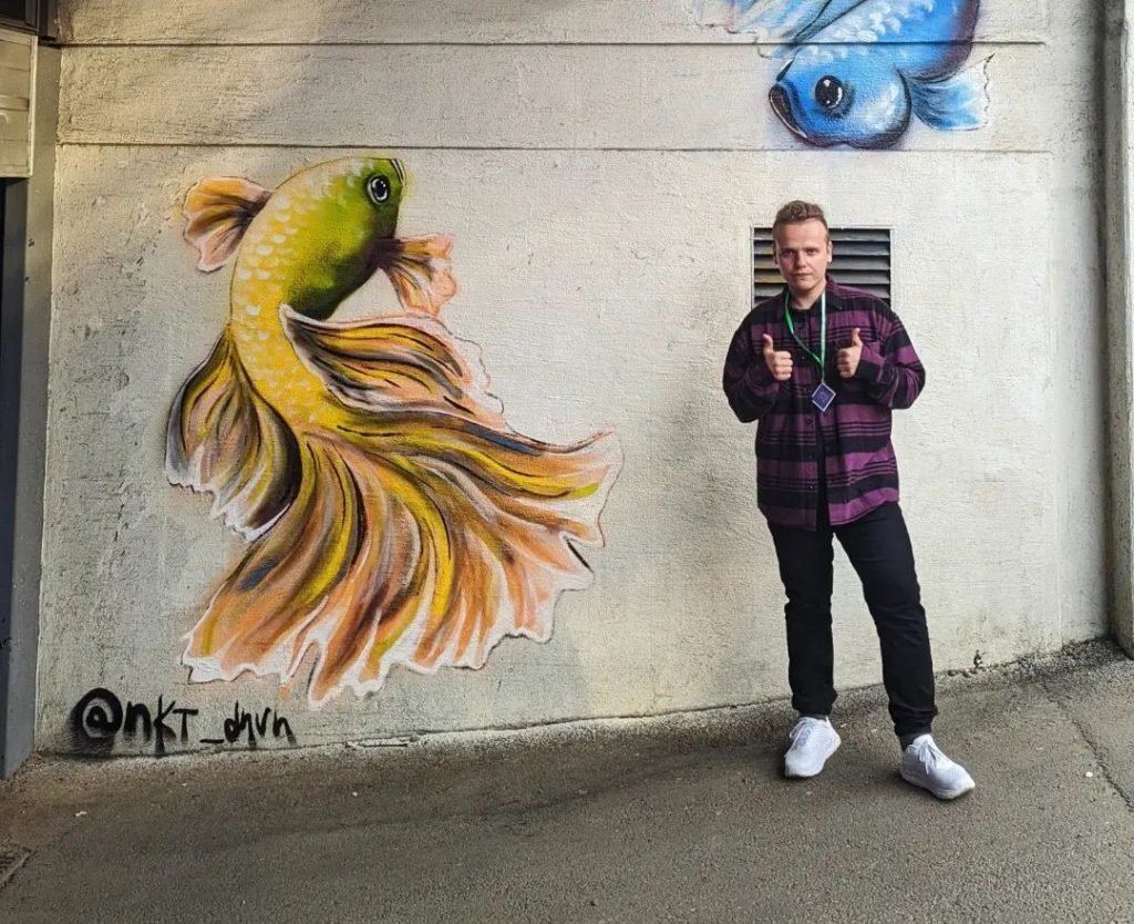 Роблю те, що найкраще вдається: мураліст із Чернівців про підтримку України за кордоном 11 roblju te shho najkrashhe vdayetsja muralist iz chernivciv pro pidtrimku ukrayini za kordonom 333b1b7