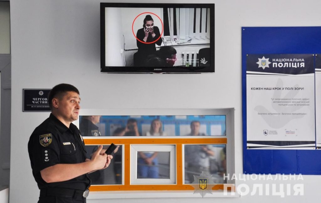 zahistit prava zatrimuvanih na bukovini zapracjuvala sistema shho fiksuvatime diyi policiyi 6668c07
