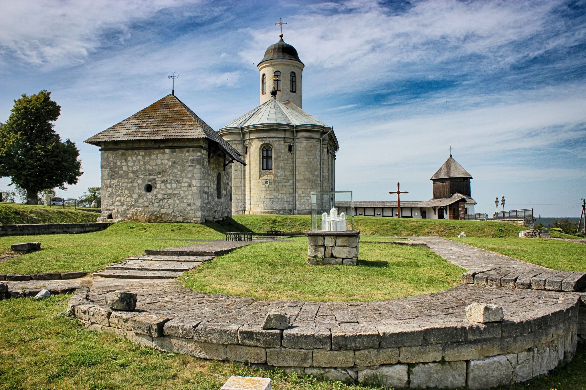 cerkvi skarbi i kohannja davnogo galicha 6cf8541