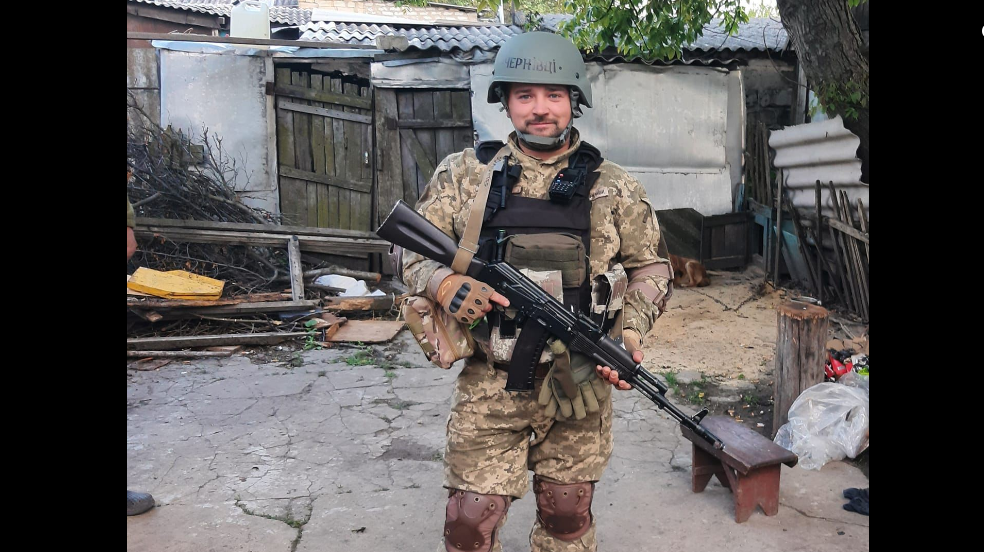 Двох військових із Буковини нагородили за мужність та бездоганну сумлінну службу 11 dvoh vijskovih iz bukovini nagorodili za muzhnist ta bezdogannu sumlinnu sluzhbu f2756a7