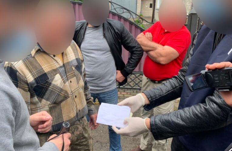 Екс-заступник військового комісара з Тернопільщини сплатить 42,5 тис. грн за хабар