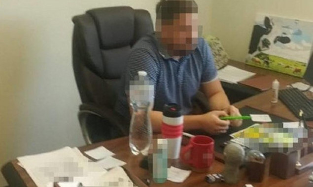 Столичні правоохоронці повідомили про підозру колишньому керівнику КП у незаконному нарахуванні премій та виплат