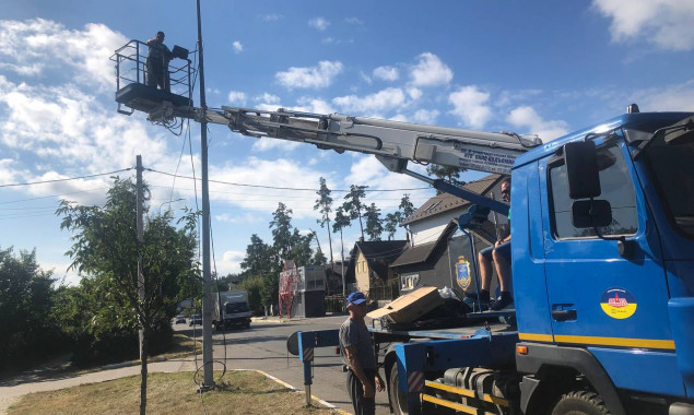 У Гостомельській громаді почали відновлювати мережі зовнішнього освітлення