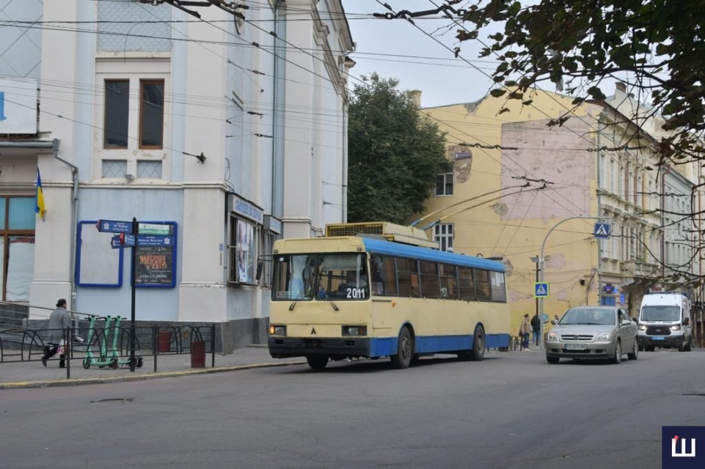 yizditimemo na starih trolejbusah ale z onovlenimi gps trekerami shho zminitsja pislja pidvishhennja tarifu na proyizd u chernivcjah 52c966e