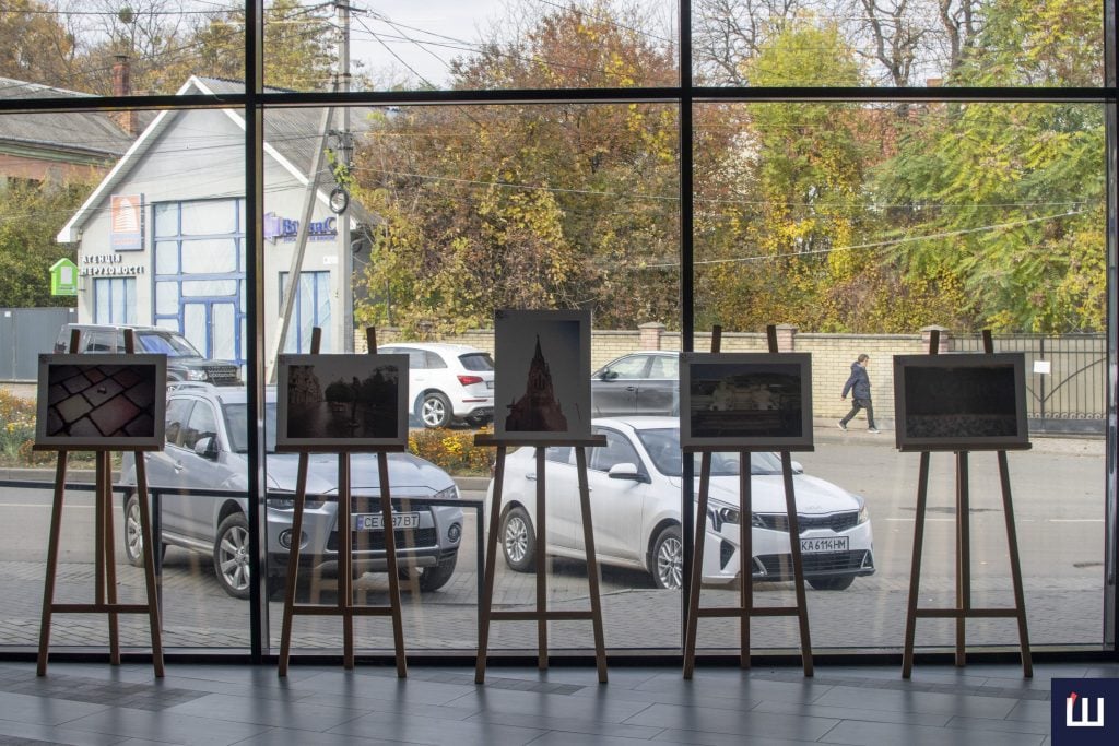 pokazati svit fotografiyi u chernivcjah prezentuvali blagodijnu fotovistavku ditej z invalidnistju d328280