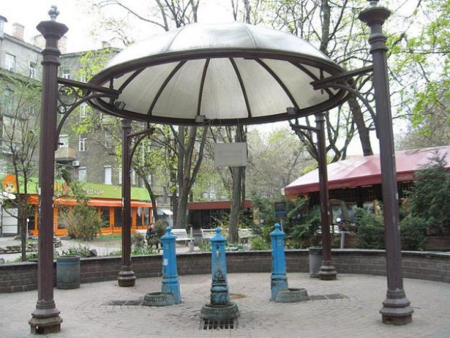 В КМДА повідомили, де в столиці знайти найближчий бювет