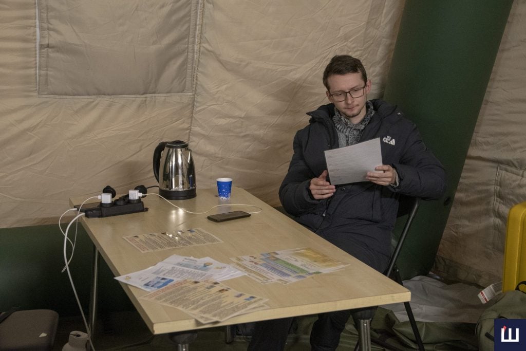 mozhna zigritisja ta pidzarjaditi telefon jak pracjuye punkt nezlamnosti u chernivcjah 5c4c0c0