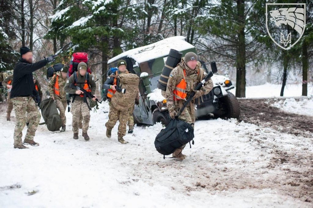 rosija zapustila chotiri raketi po dnipru a zsu vidbili ataki okupantiv u rajonah 10 naselenih punktiv golovne za nich 56a72e6