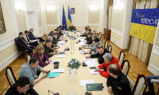 Режим надзвичайної ситуації і антиковідний карантин в Україні діятиме як мінімум ще п’ять місяців