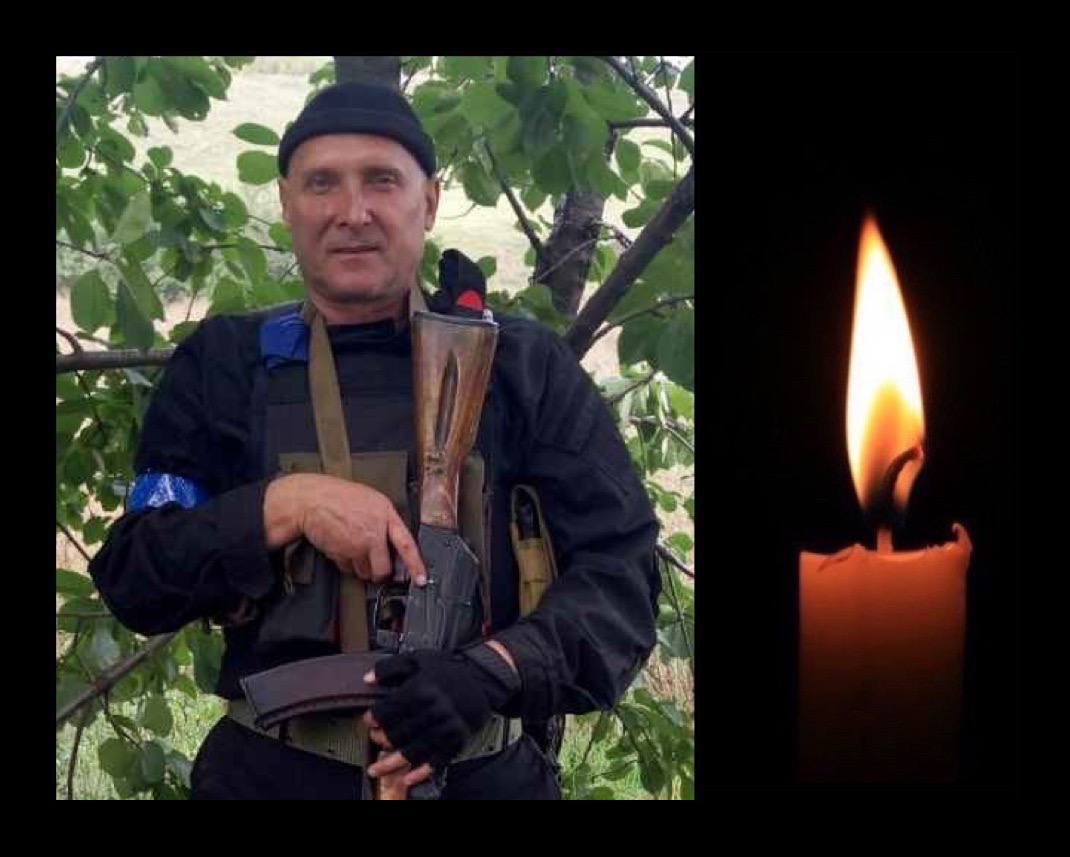 Буковина попрощалася з трьома військовими, що загинули на війні з росією 11 bukovina poproshhalasja z troma vijskovimi shho zaginuli na vijni z rosiyeju 9de68fe