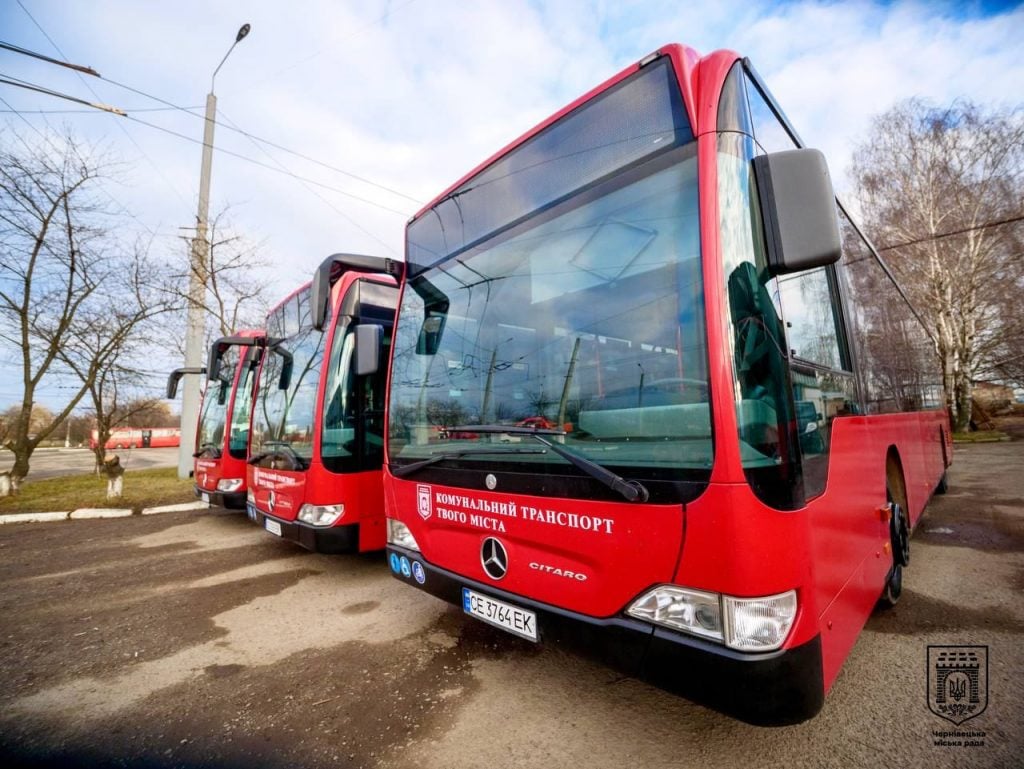 chernivci zakupljat shhe 30 avtobusiv hochut zbilshiti chastku komunalnogo transportu 9d15b29