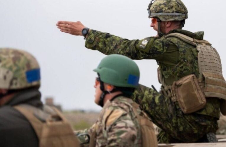 Військовий вишкіл за кордоном пройшли понад 20 тисяч українців