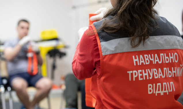 За минулий рік на базі столичної “екстренки” 1,5 тисячі киян пройшли тренінги з домедичної допомоги