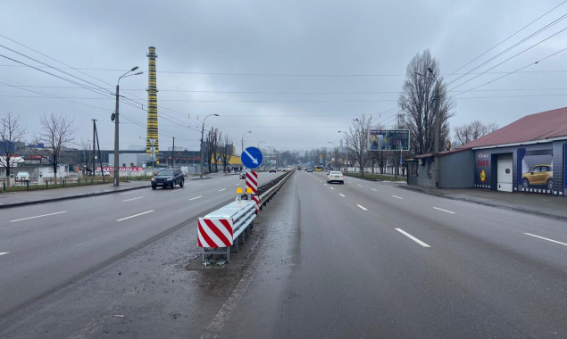 Оболонське ШЕУ витратить 6,2 млн гривень на склокульки і пластик