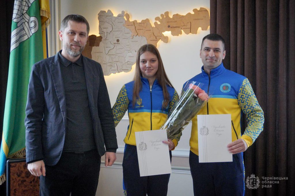 bokserka z bukovini uvijshla do skladu juniorskoyi zbirnoyi ukrayini 50bf02f