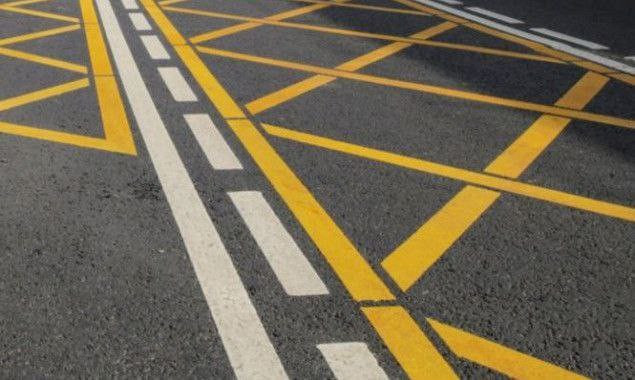 На фарбу для дорожньої розмітки Оболонського району планують витратити 4,6 млн гривень