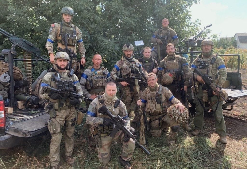 Бійці з батальйону «Вовки Да Вінчі» проведуть вишкіл у Чернівецькій області для всіх охочих 11 bijci z bataljonu vovki da vinchi provedut vishkil u cherniveckij oblasti dlja vsih ohochih d1976ce