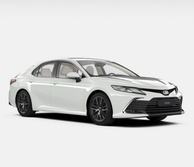 КМДА вирішила купити 17 новеньких седанів за 20 мільйонів гривень, - активіст Пасюта