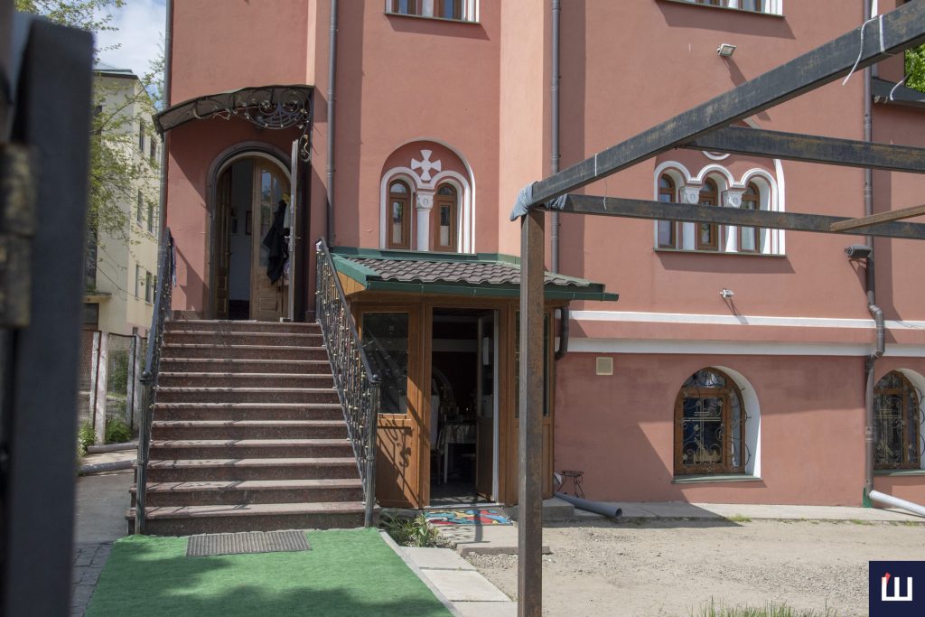 Не забирають землю, а припиняють угоду: чи залишить УПЦ чернівецькі храми після рішення міськради 11 ne zabirajut zemlju a pripinjajut ugodu chi zalishit upc chernivecki hrami pislja rishennja miskradi 3bc33ca