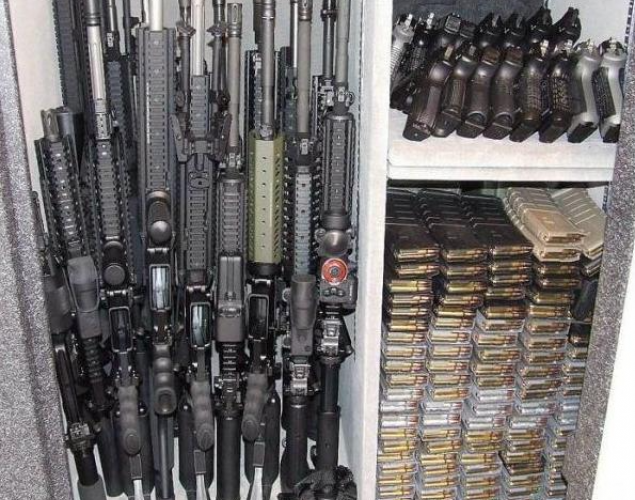 Ощадбанк шукає постачальників нових шаф для зброї