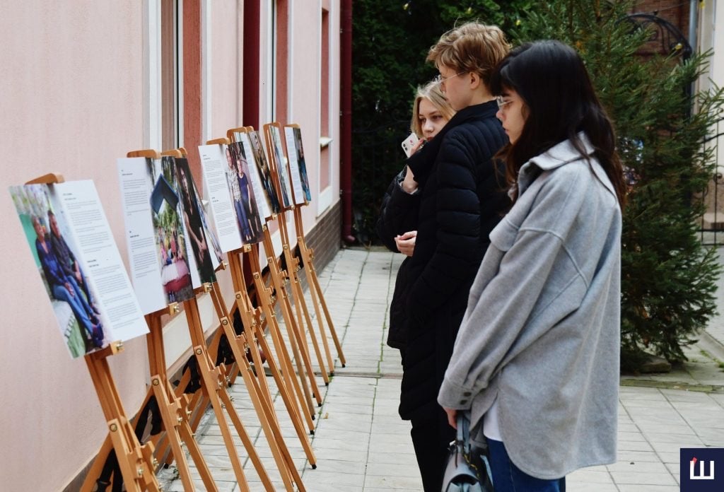 u chernivcjah do dnja zahistu ditej prezentujut vistavku vtrachene ditinstvo 79e5290
