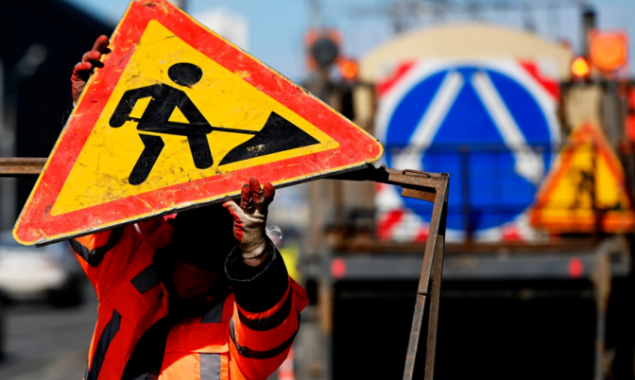 У Києві на вулиці Олександра Довженка до 30 липня обмежать рух (схема)