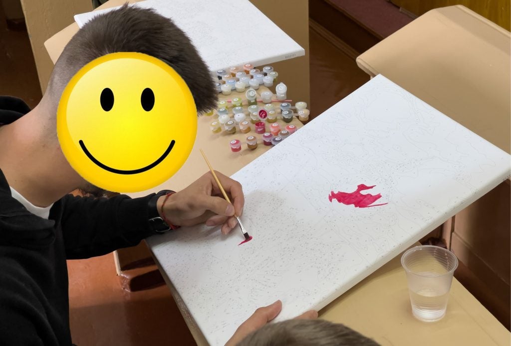 v oblasnij likarni chernivciv na bazi pidrozdilu reabilitaciyi provodjat zanjattja z artterapiyi 174d574