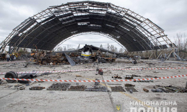 За наказ на захоплення аеропорту “Київ-Антонов-2” біля Гостомеля повідомлено про підозру заступнику командуючого військ рф