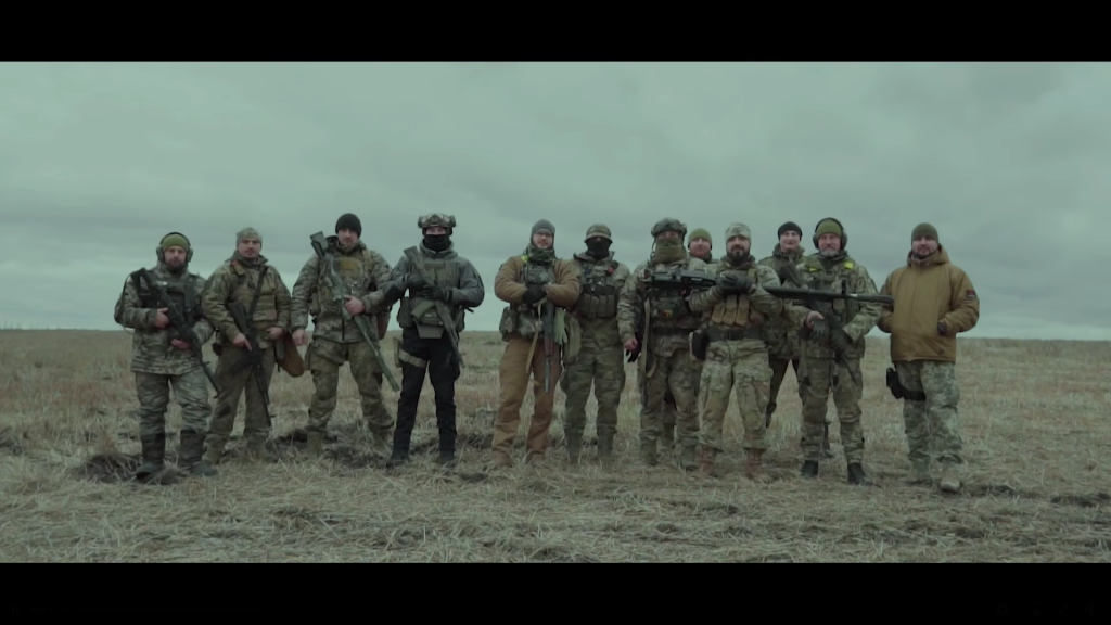 gotovi do sprotivu prezentuvali trejler dokumentalnogo filmu pro chernivecku teroboronu de129f3