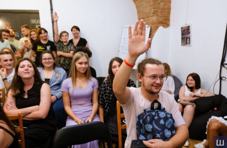 Молоді буковинці можуть отримати 5 тисяч доларів гранту на розвиток проєкту