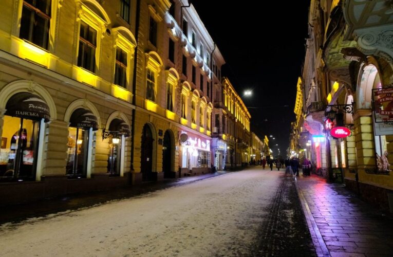 На Буковині скасували режим світломаскування: де буде вуличне освітлення
