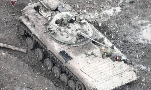 Втрати ворога за добу зросли на 560 осіб, 10 танків та 12 бронемашин, – Генштаб ЗСУ