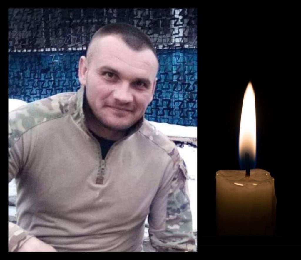 na bukovini proshhalisja z vijskovim jakij zaginuv unaslidok avariyi 85bc1ae