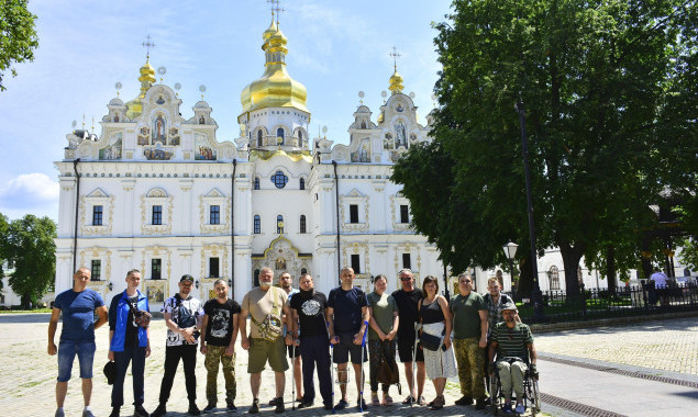 У Києво-Печерській лаврі відкрили програму для реабілітації військових та військовополонених (фото)