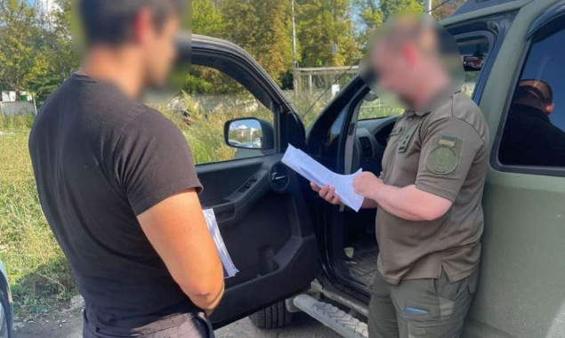 Екскомандир військової частини, який відрядив підлеглих до КМВА, отримав підозру