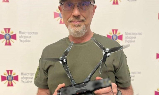 На озброєння ЗСУ став десятий FPV-дрон вітчизняного виробництва, - міністр оборони