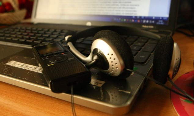 &ldquo;Контактний центр Києва&rdquo; хоче витратити 2,4 млн гривень на створення стенограм