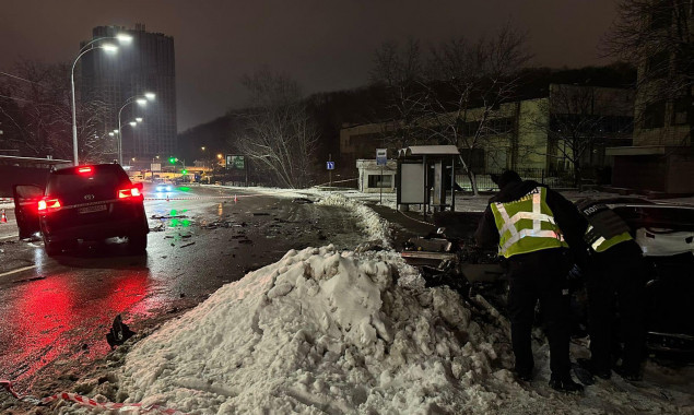 Винуватця &ldquo;п&rsquo;яної&rdquo; ДТП на Печерську, у якій загинули дві людини, затримали (фото)