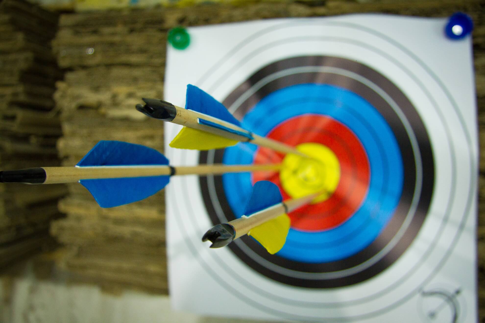 Чернівчани посіли призові місця на Всеукраїнських змаганнях зі стрільби з лука 11 1