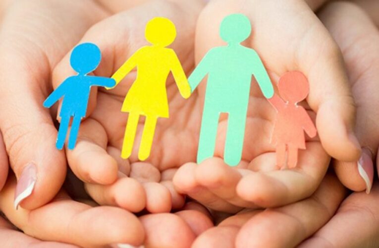 Кабмін спростив процедуру всиновлення дітей. Що змінили