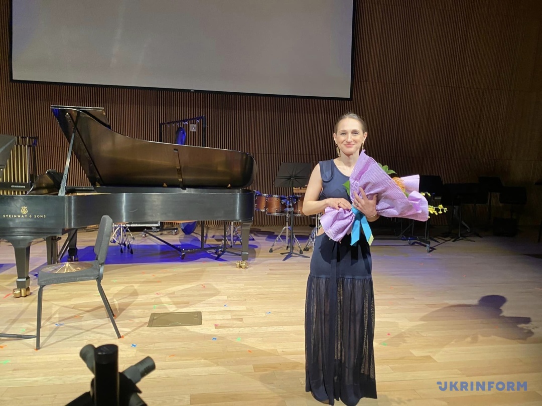 na festivali suchasnoyi ukrayinskoyi muziki u nju jorku vidtvorili sceni vijni 4281945