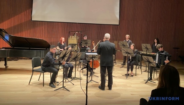 На Фестивалі сучасної української музики у Нью-Йорку відтворили сцени війни