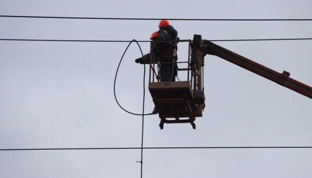 На Харківщині відновили електропостачання більш як 440 тисяч абонентів